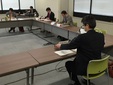 紹介事業の規制や課題に関する「見直し議論」が本格化、厚労省の雇用仲介事業検討会　　事業所の面積要件などは「不要」で一致