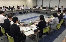 労政審「同一部会」で派遣ガイドライン案、厚労省　　公労使「分かり難い」