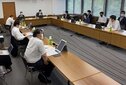 派遣制度の議論で中間整理、需給制度部会　労使が事実上の報告書を了承